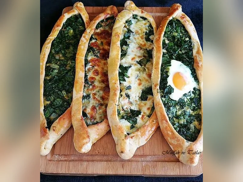 بيدا بالسبانخ والجبن